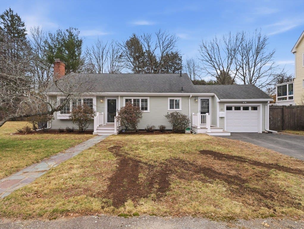 17 Daley St, Needham