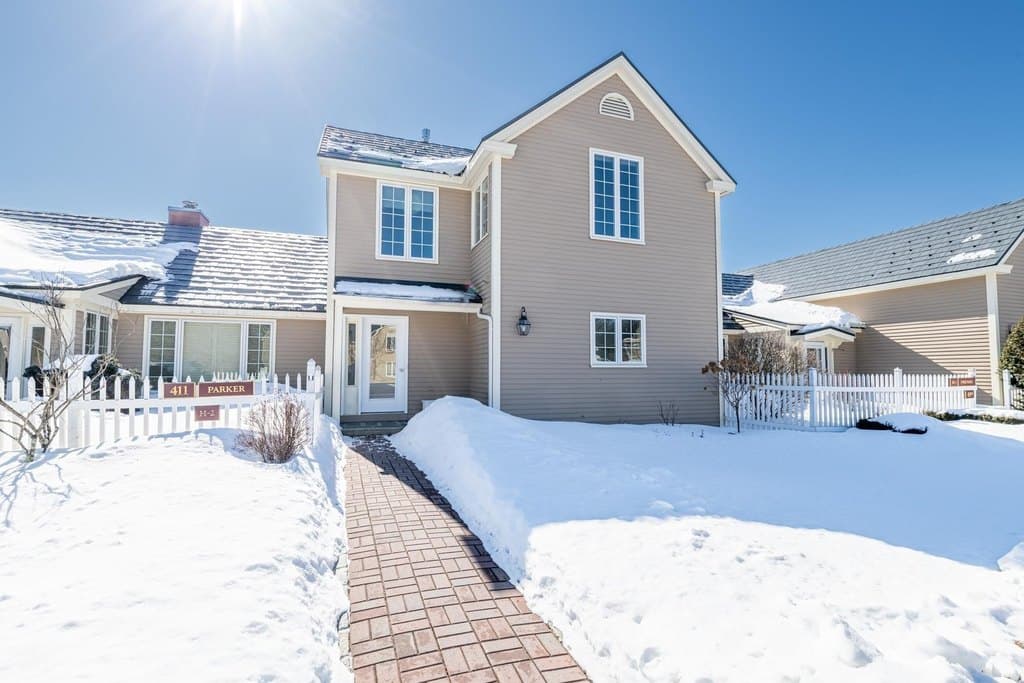 411 Equinox on the Battenkill Rd Unit H2, Manchester