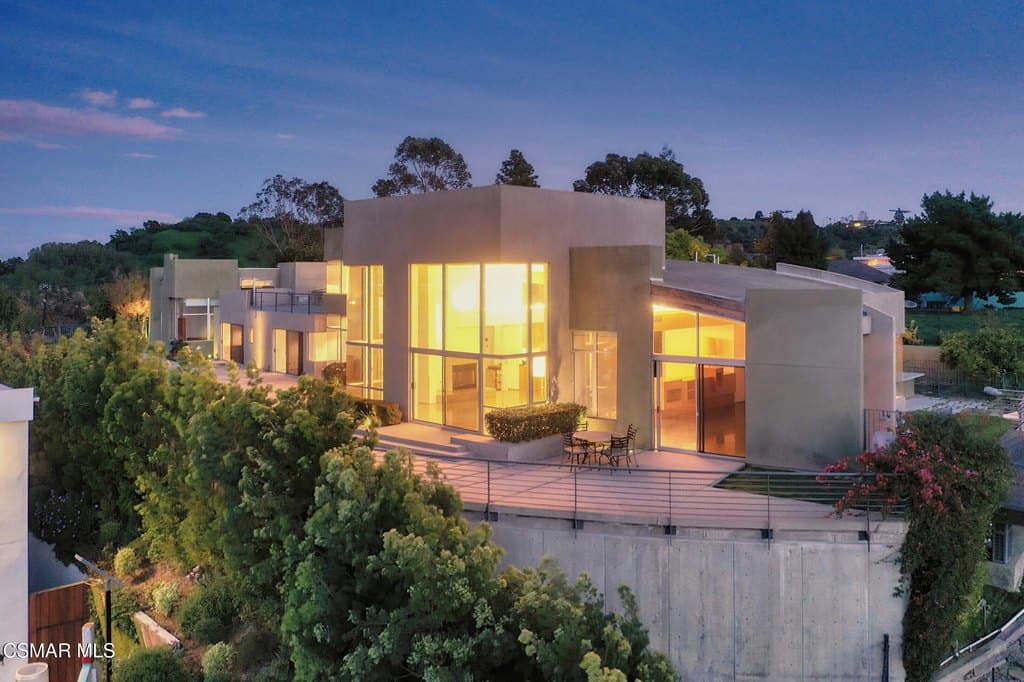 3681 Alomar Dr, Sherman Oaks