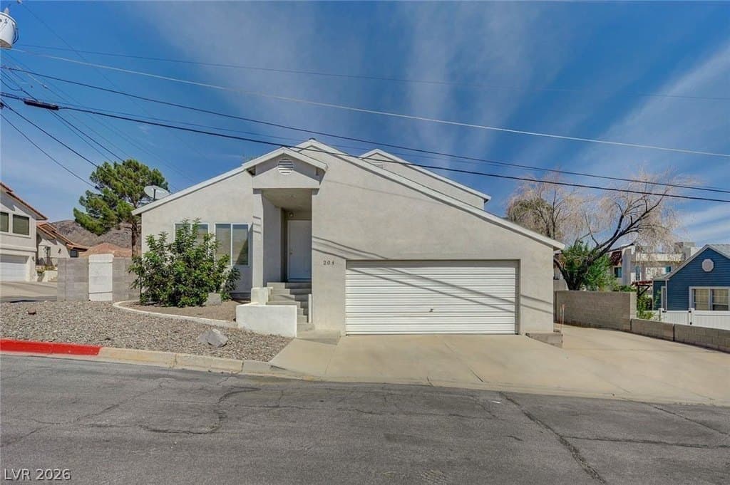 204 Donner Way, Boulder City