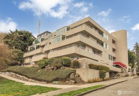 1231 5th Ave N Apt 101