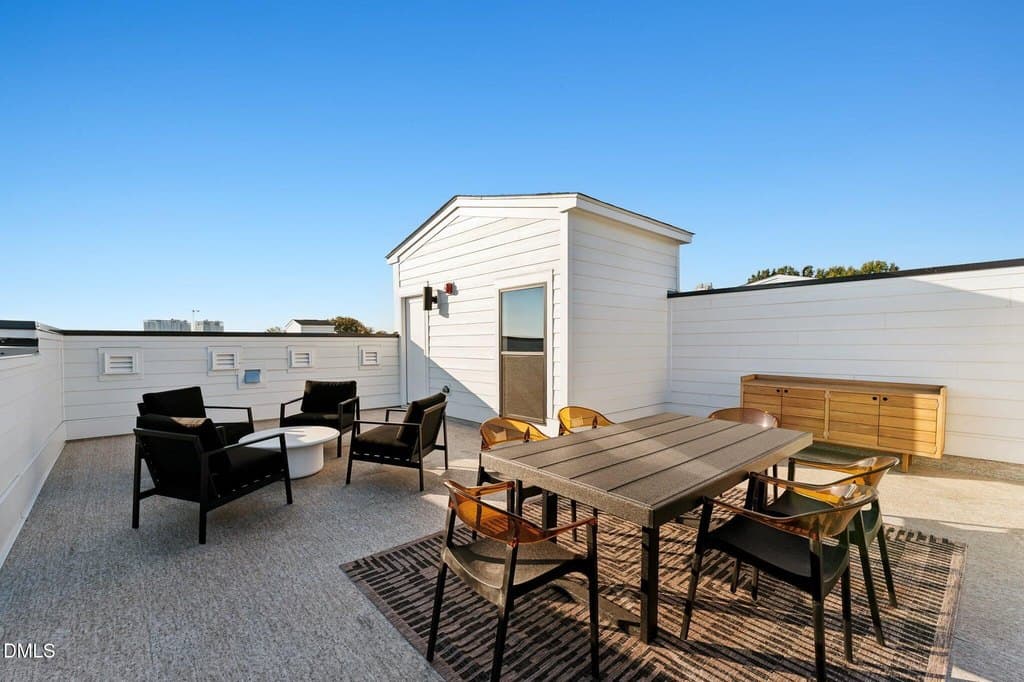 110 Byrum St Unit 303, Cary