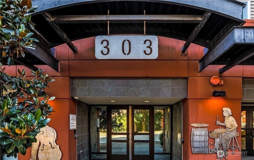 303 23rd Ave S Apt 304, Seattle