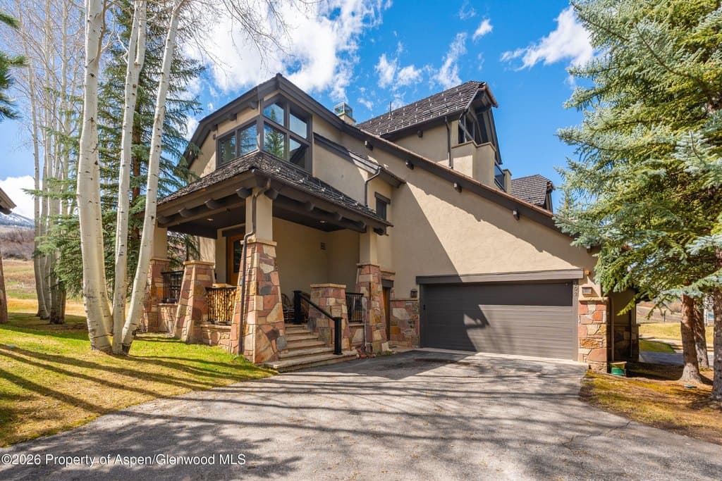 102 Burnt Mountain Dr Unit 2, Snowmass Village