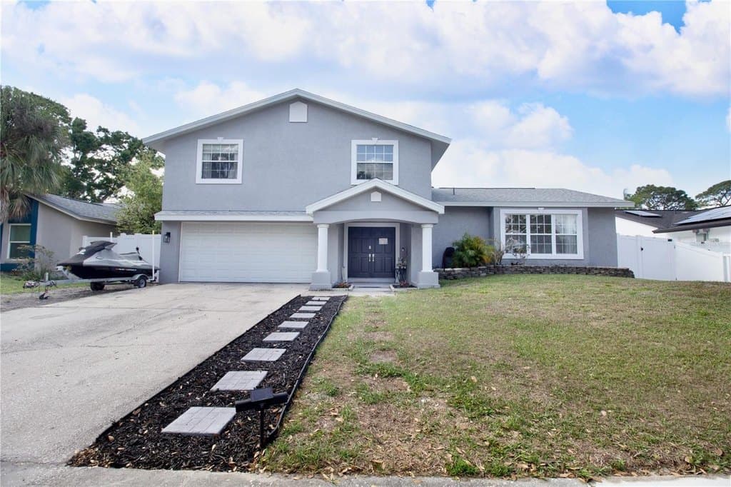 7018 Oakview Cir, Tampa