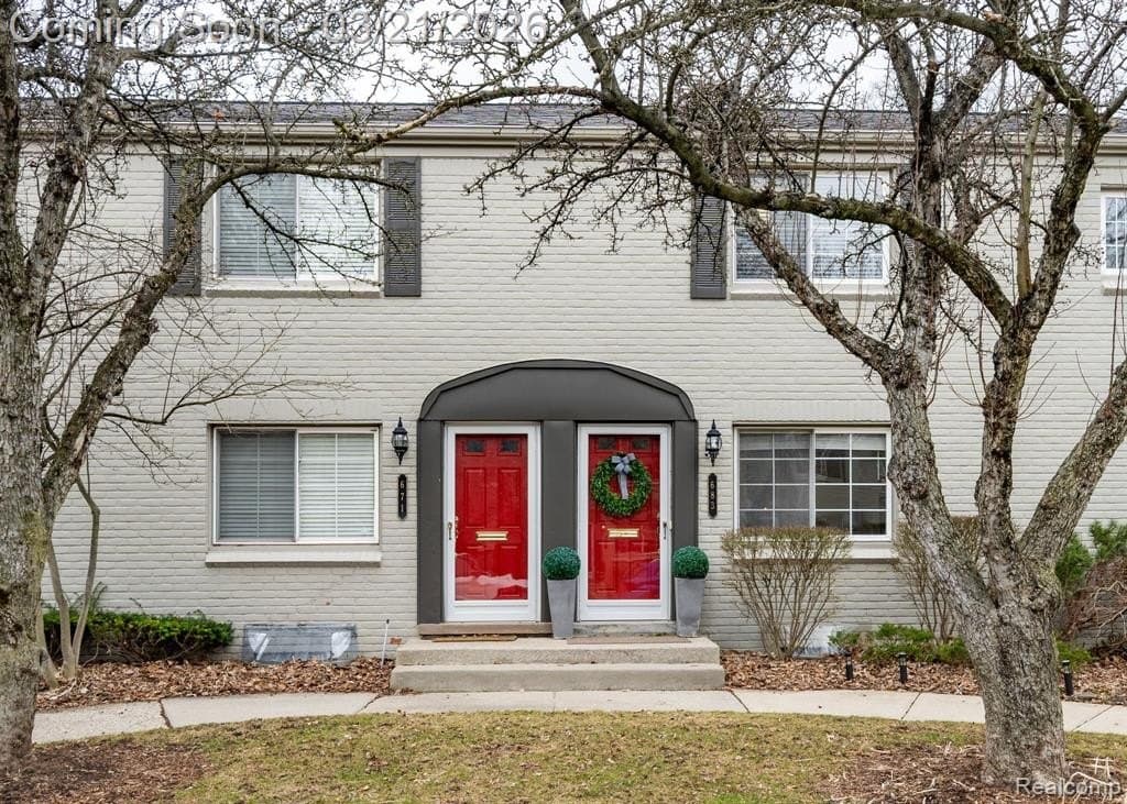 683 Graefield Ct, Birmingham