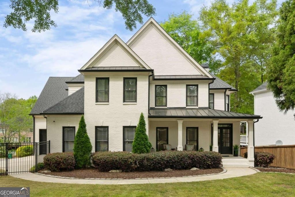 1210 Pine Grove Ave NE, Brookhaven