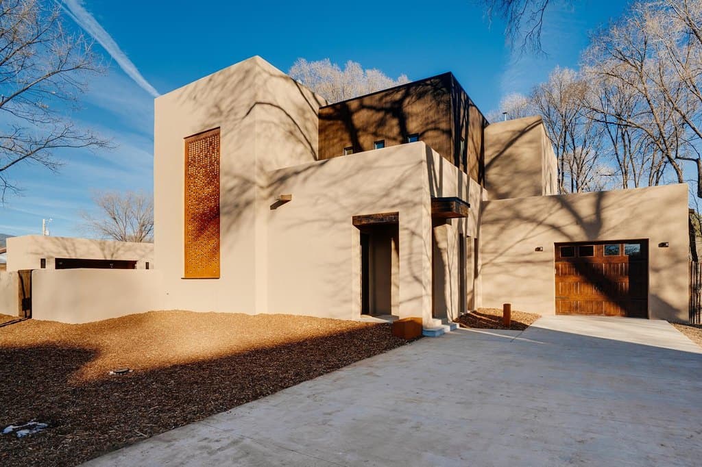 507 Vigil St, Taos