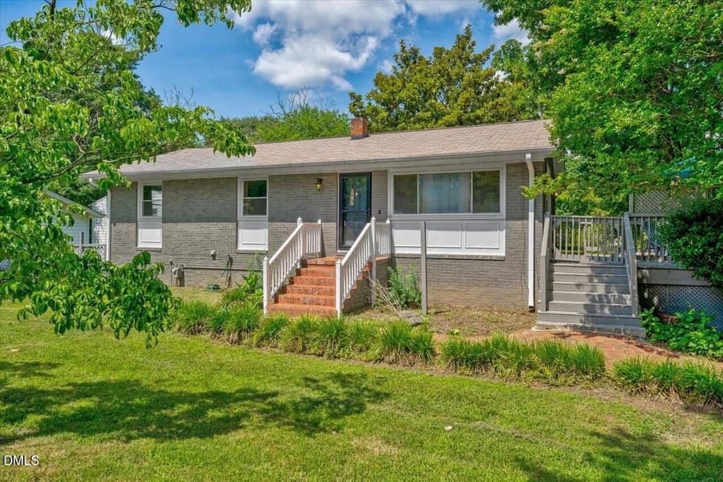 126 White Oak Dr, Durham