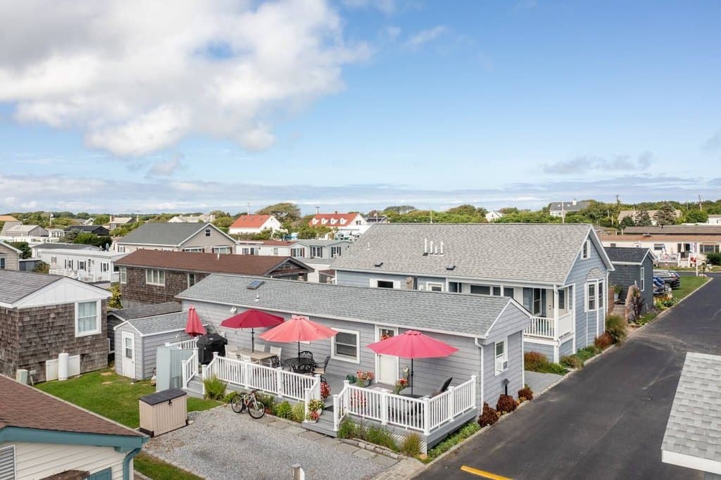 100 Deforest Rd Unit 513, Montauk
