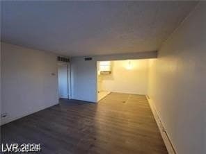 615 S Royal Crest Cir Unit 10, Las Vegas