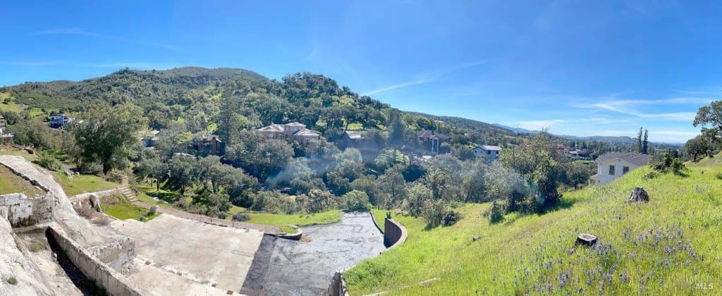 540 Westgate Dr, Napa