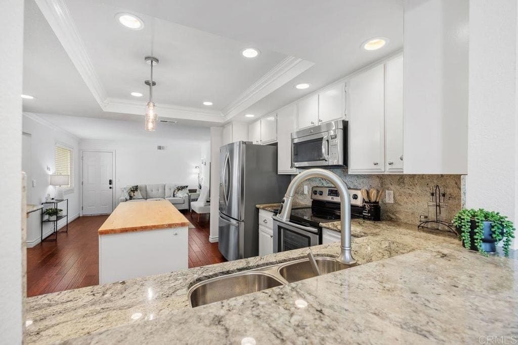 6561 Corte Cisco, Carlsbad