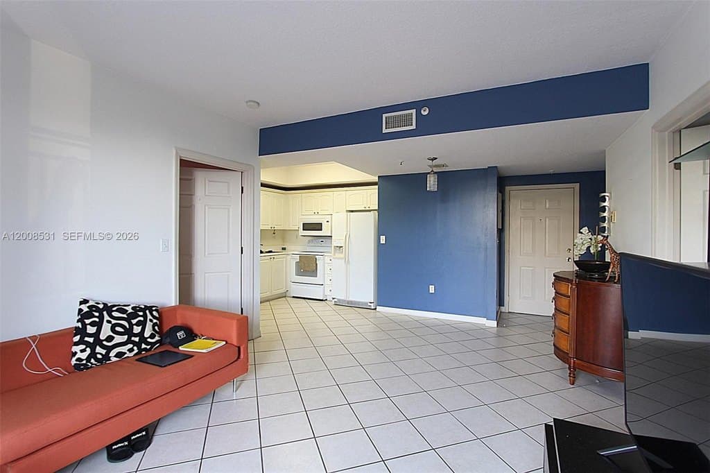 3500 Coral Way Apt 510
