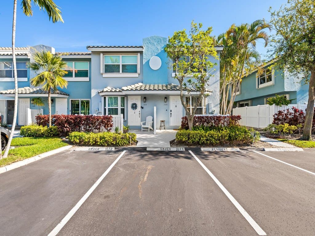 1074 Jeffery St, Boca Raton