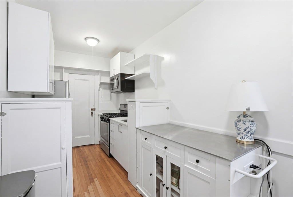 90 Kilsyth Rd Apt 32, Boston