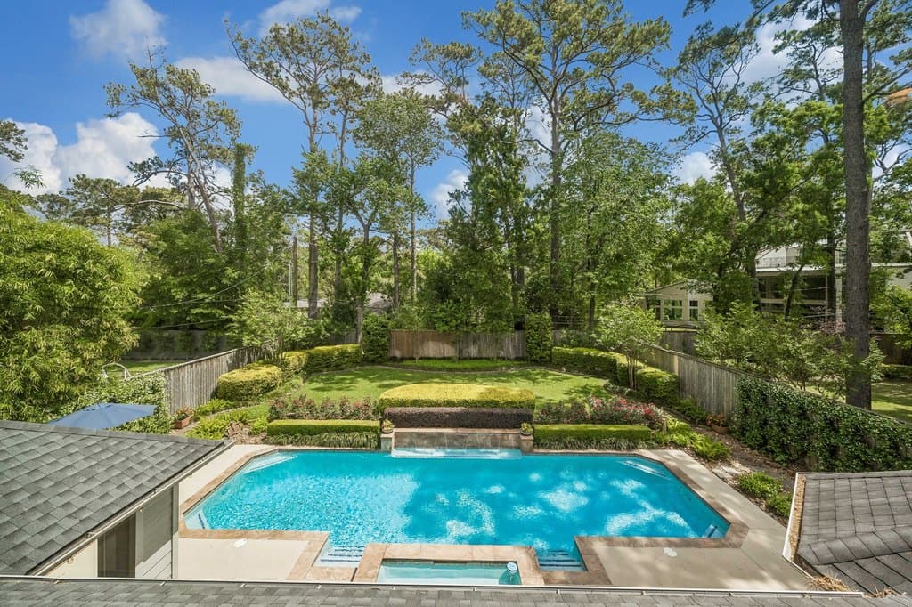 822 Riedel Dr, Houston