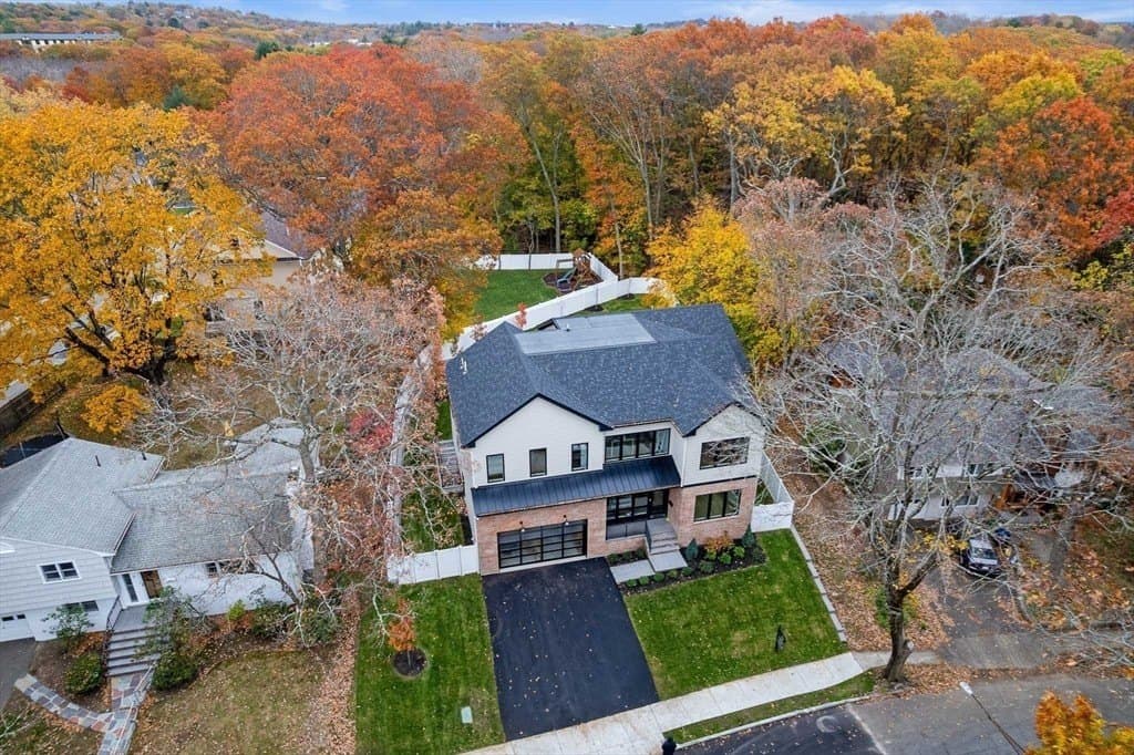 16 Dorcar Rd, Newton