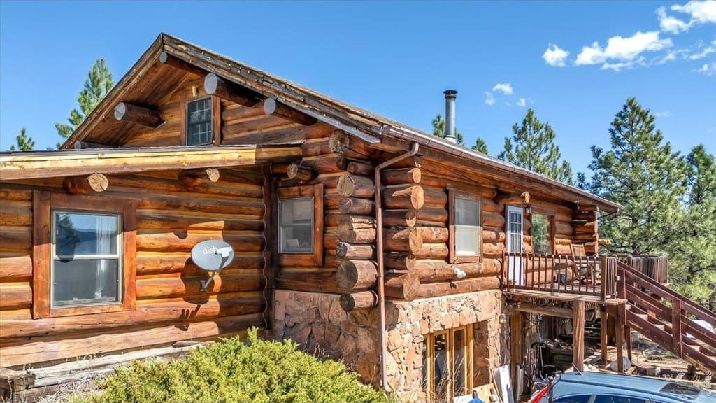 679 Cougar Dr, Boulder