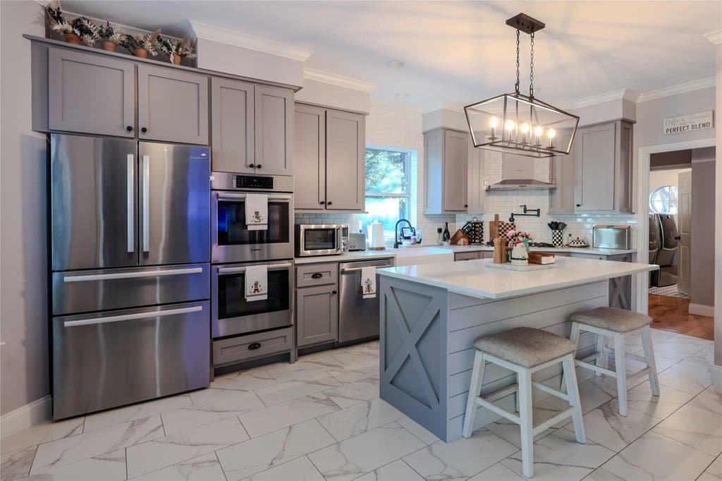 19 Featherfall Pl, The Woodlands