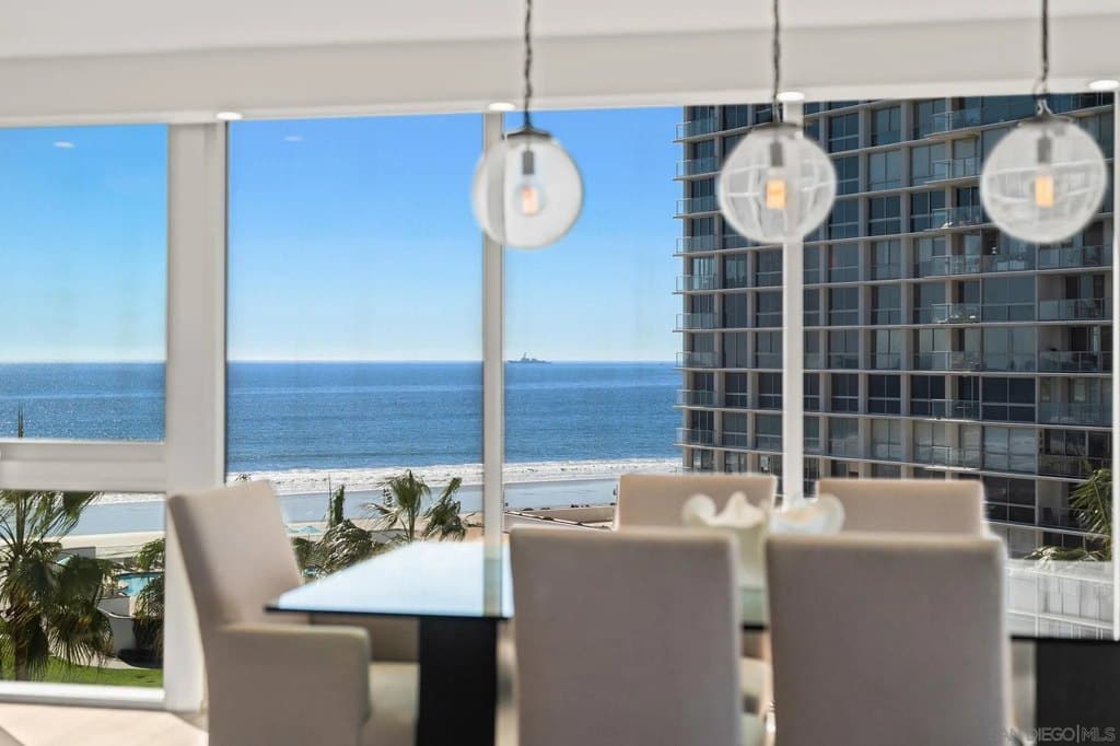 1750 Avenida Del Mundo Unit 504, Coronado