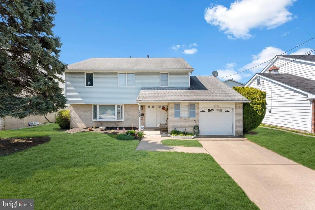 1858 Greymont St, Philadelphia