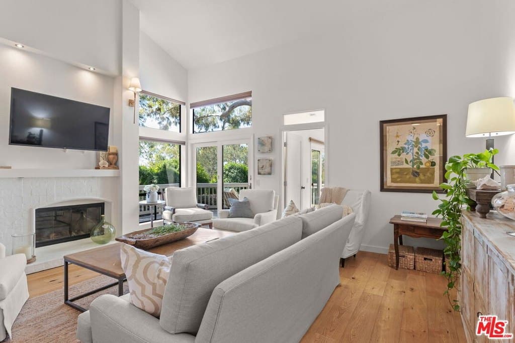 11 Rocky Knl Unit 12, Irvine