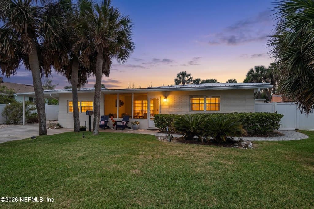 3218 1st St S, Jacksonville Beach