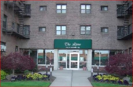 204-15 Foothill Ave Unit A34