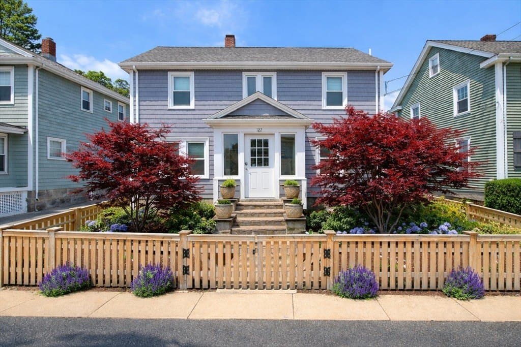 122 Elmer Rd, Boston