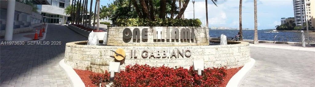 335 S Biscayne Blvd Apt 1002