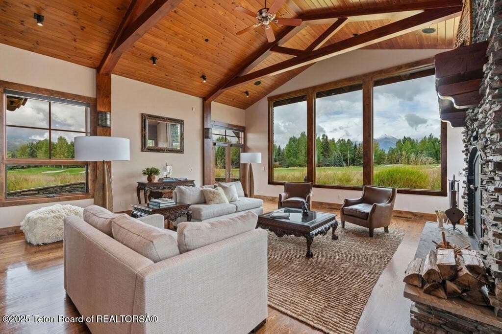 6240 N Prickly Pear Ln, Jackson