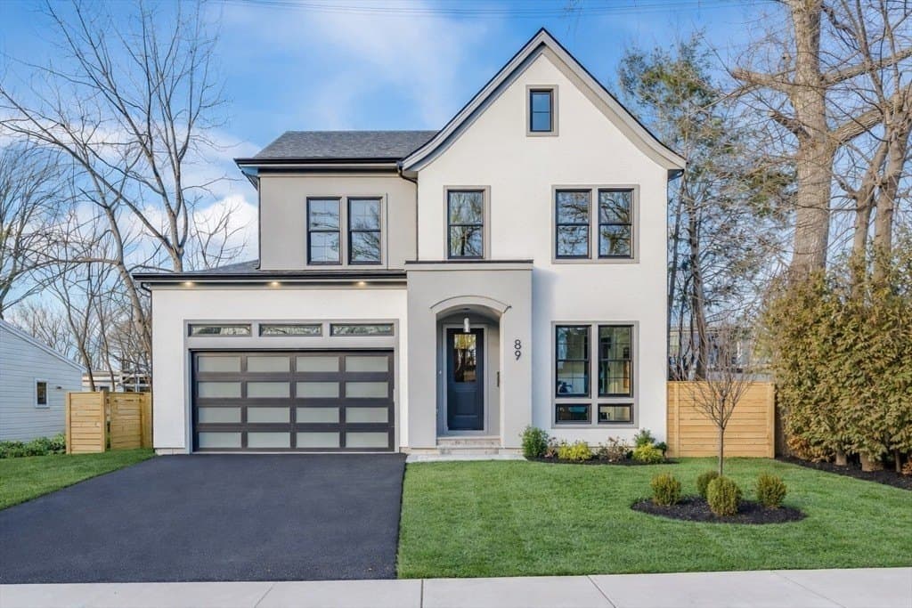 89 Parker Ave, Newton