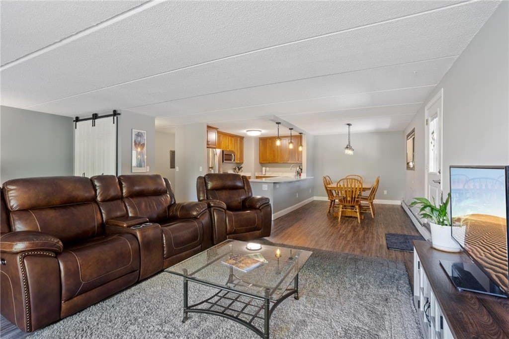 10401 Cedar Lake Rd Unit 201, Minnetonka