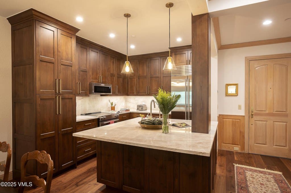 1156 Village Rd Unit A303, Beaver Creek