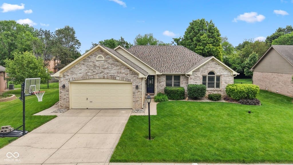4547 Hammerstone Ct, Indianapolis