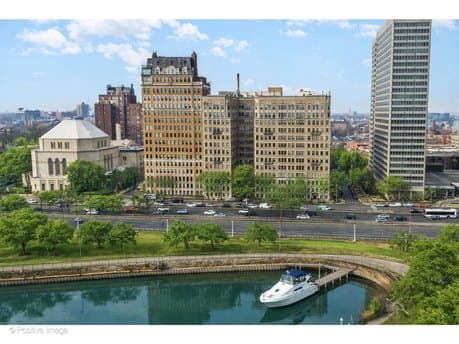 3500 N Lake Shore Dr Apt 12C