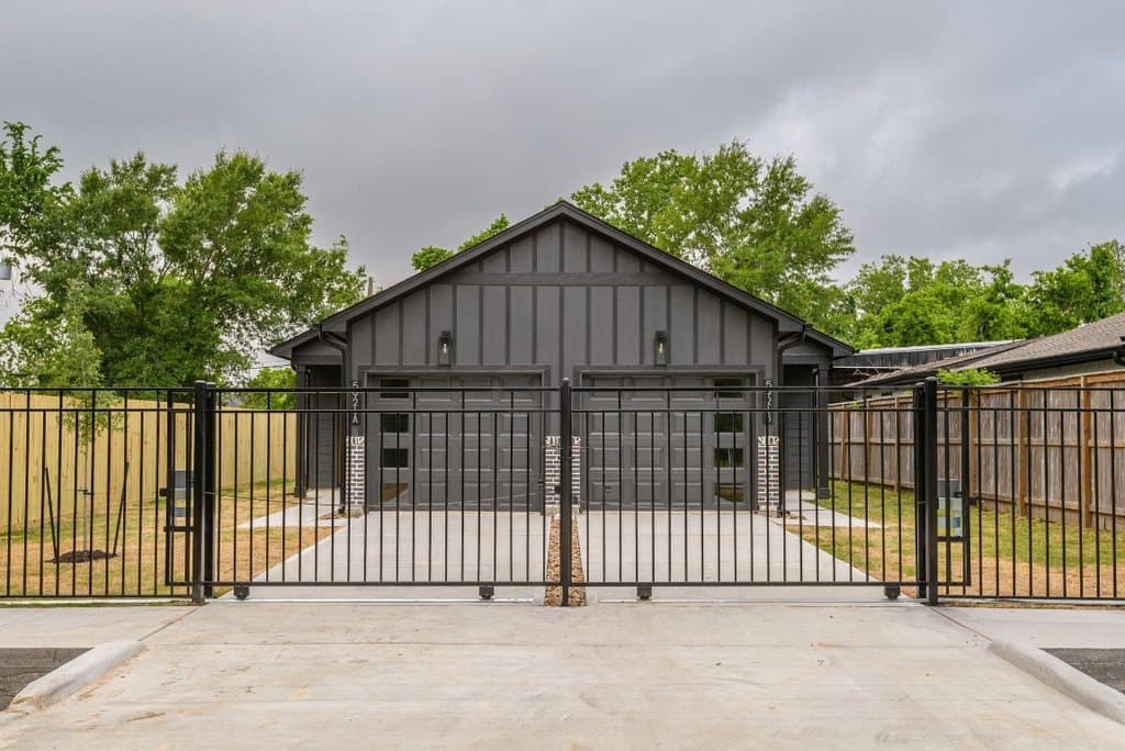 5921 Mountwood /B St Unit A