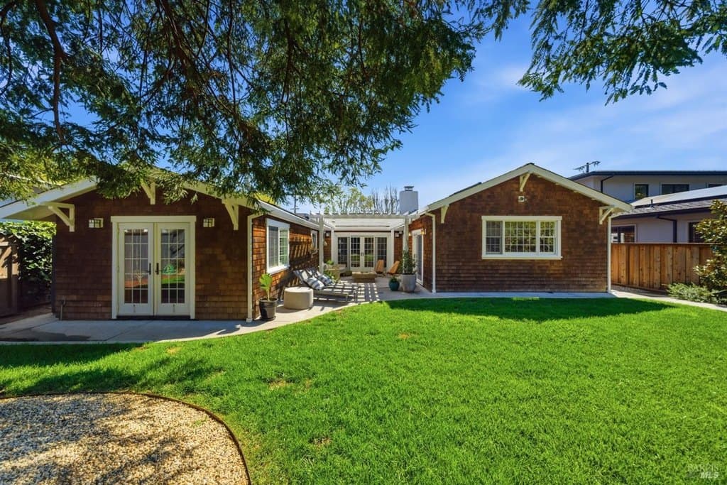 283 Karen Way, Tiburon