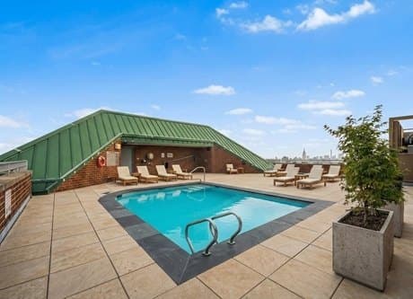 15 North Beacon St Apt 412