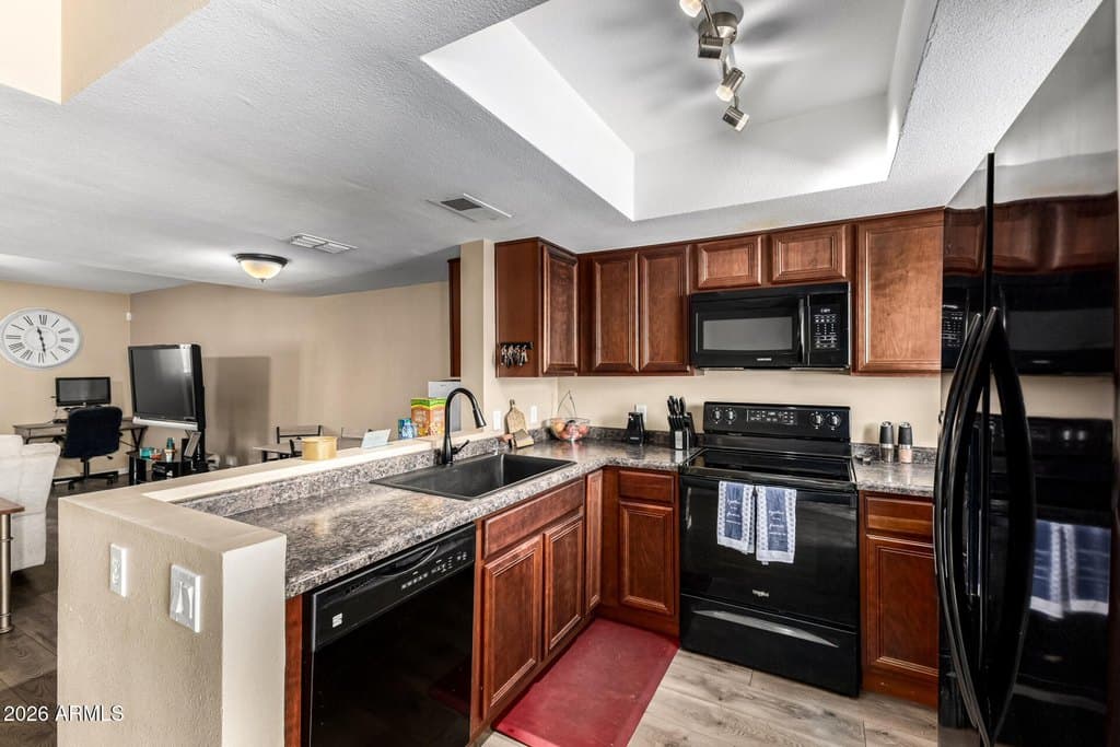 1321 S McKemy St, Tempe