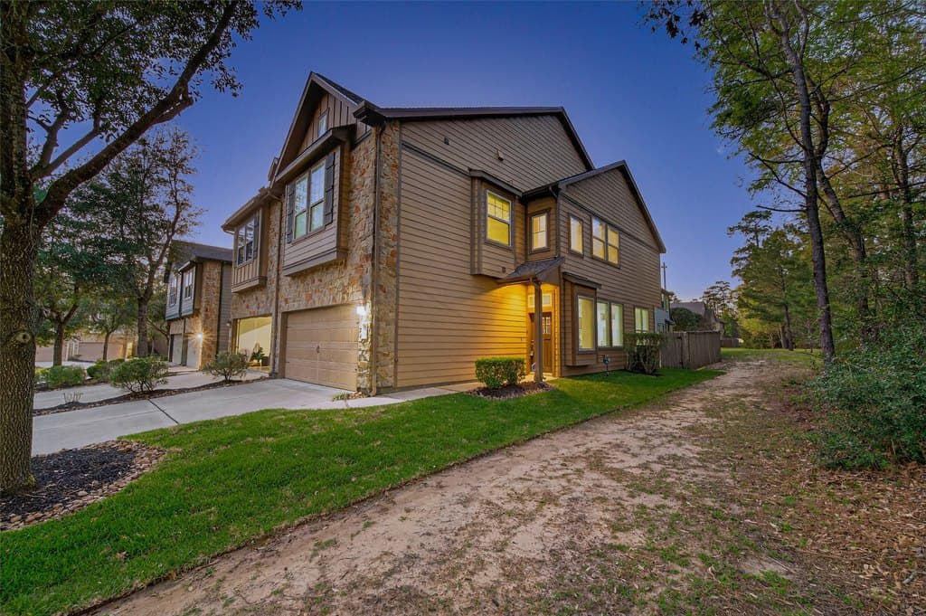 137 Cheswood Manor Dr, The Woodlands