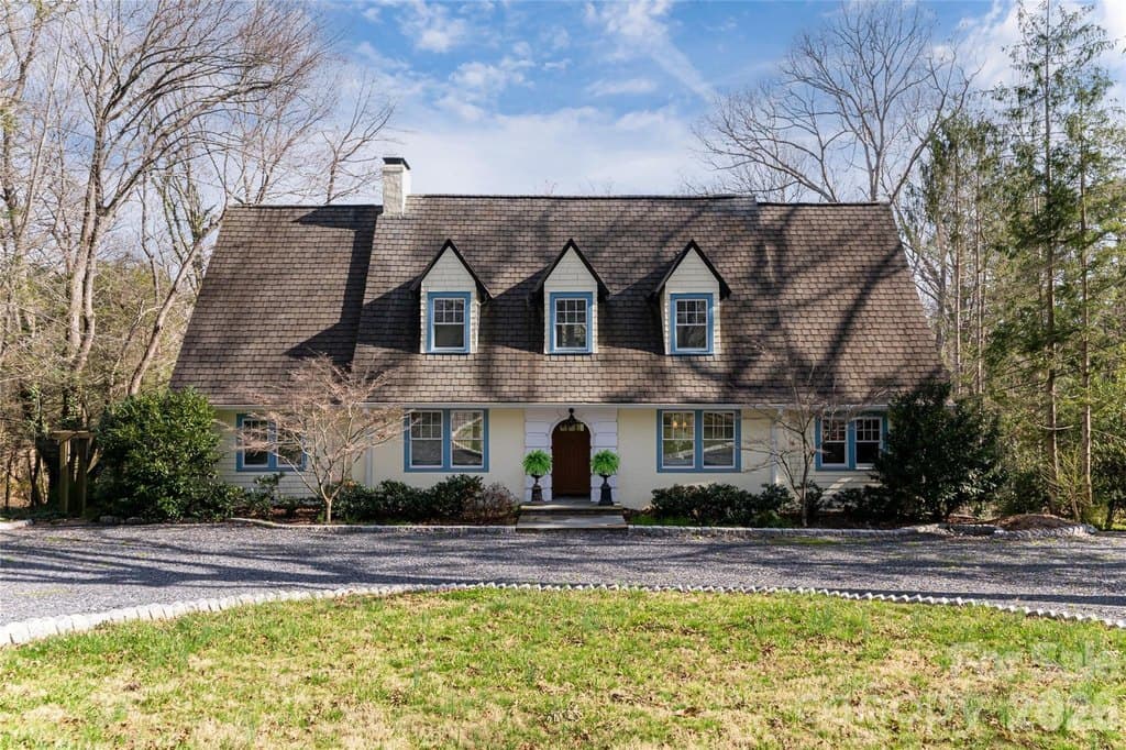 40 Forest Rd, Asheville