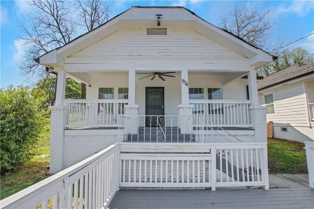 934 Joseph E Boone Blvd NW