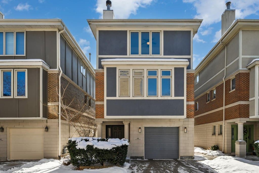 58 W 15th St, Chicago