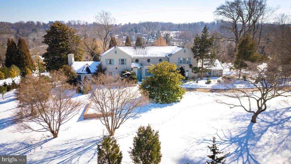 1260 County Line Rd, Wayne