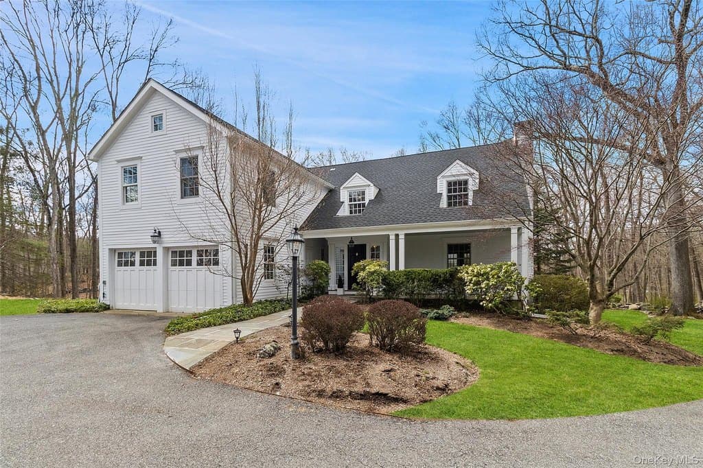 34 Turner Dr, Chappaqua