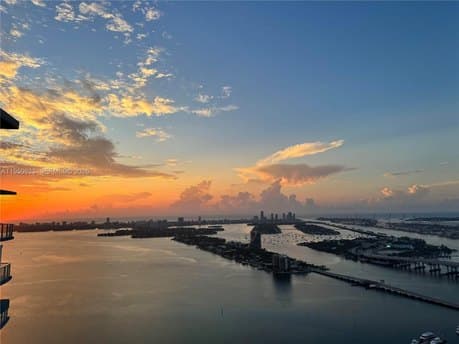 1900 N Bayshore Dr Apt 5103