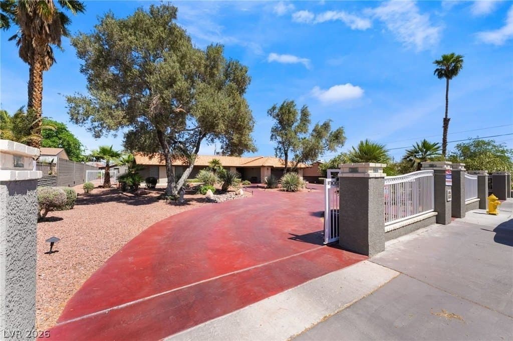 6540 Laredo St, Las Vegas