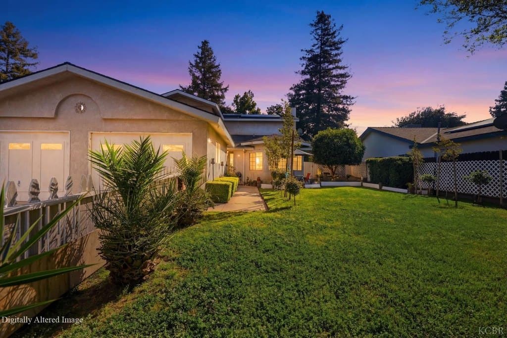 6316 N Barcus Ave, Fresno